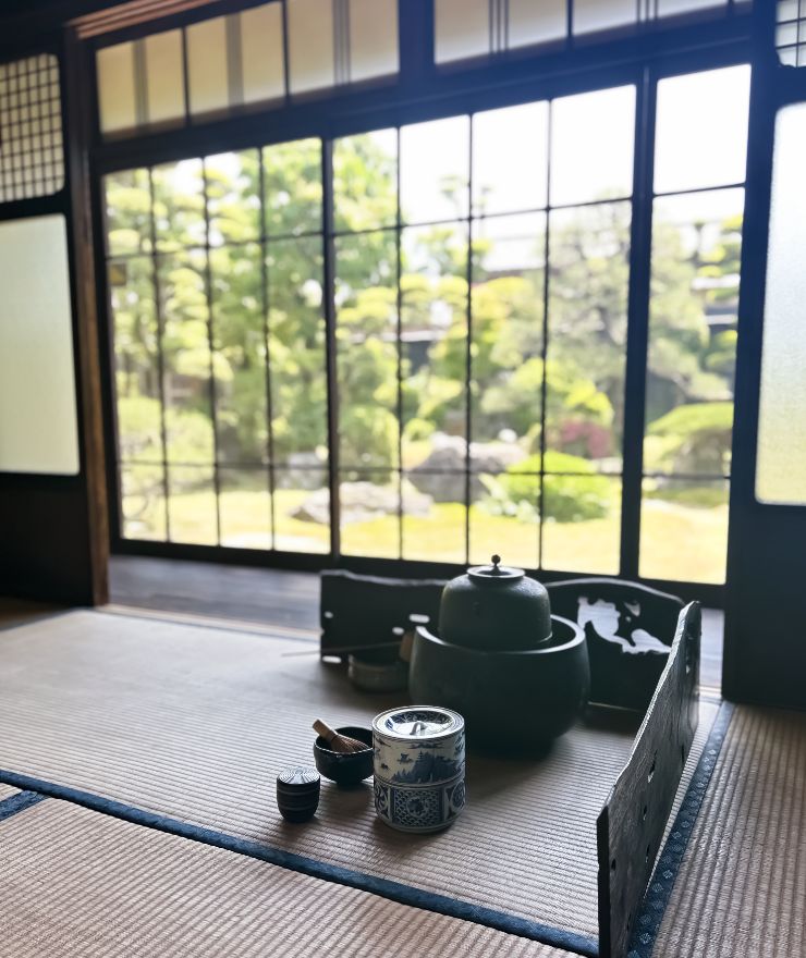 お茶会 Tea Ceremony